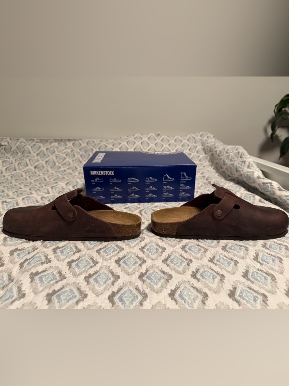 Birkenstock Boston Clog in Dark Brown - Picture 2 of 5